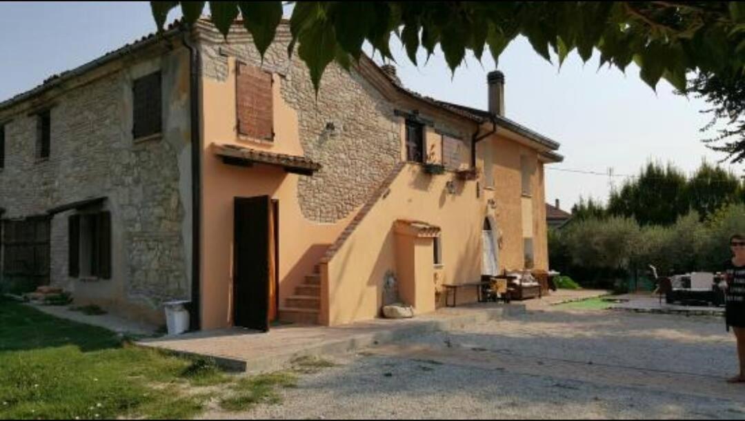 Il Cantinoccio B&B 세라솔로 외부 사진