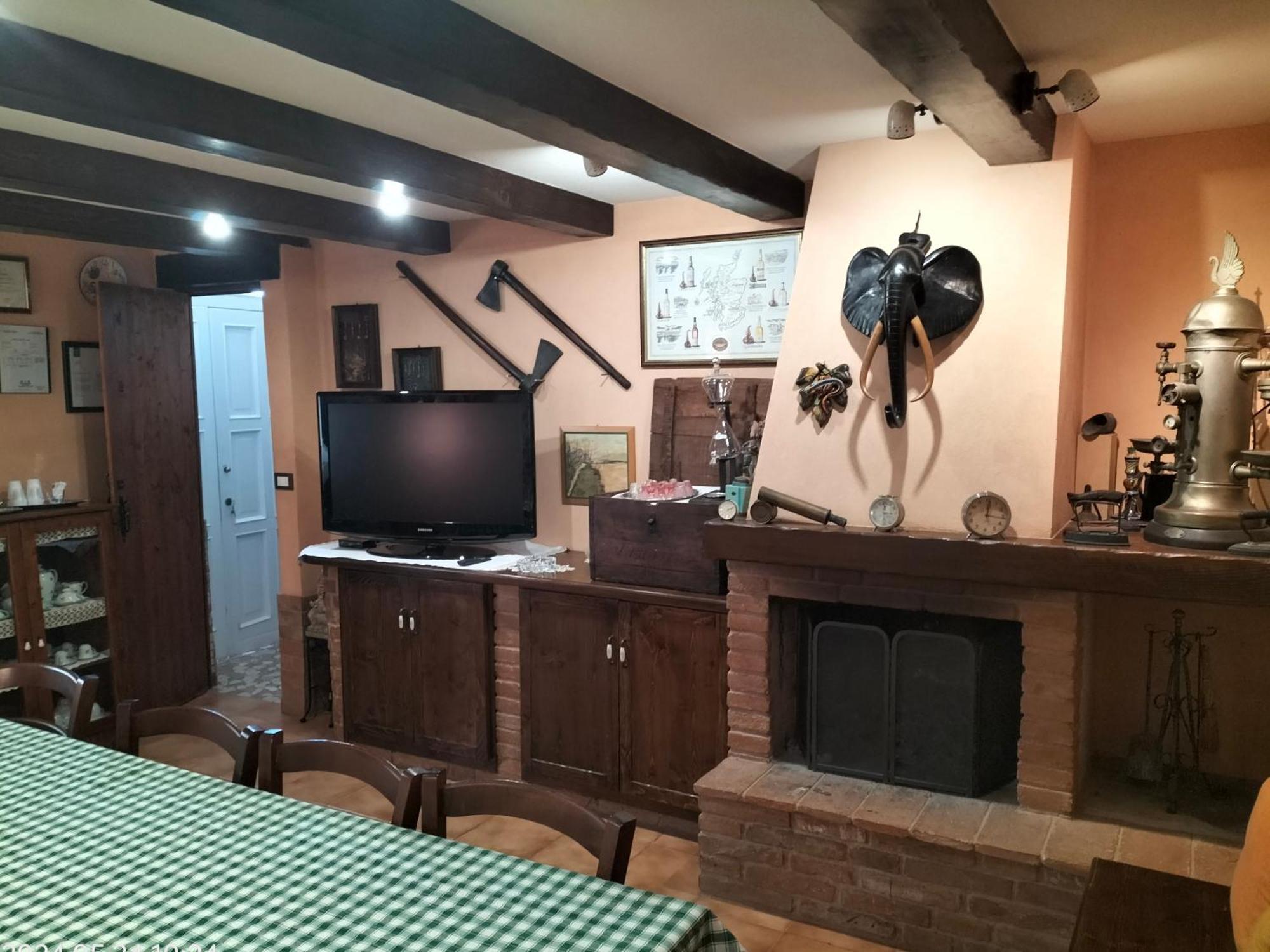 Il Cantinoccio B&B 세라솔로 외부 사진
