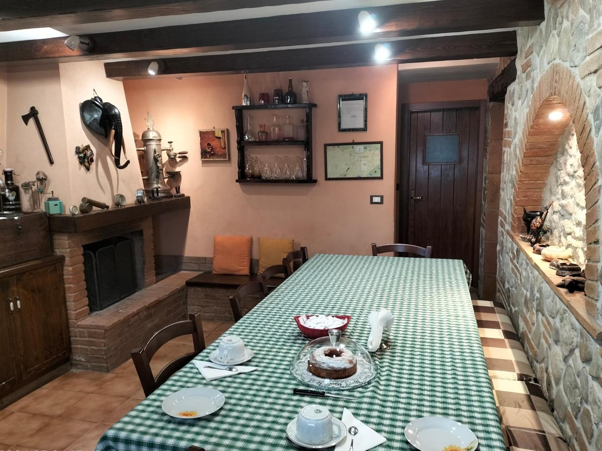 Il Cantinoccio B&B 세라솔로 외부 사진